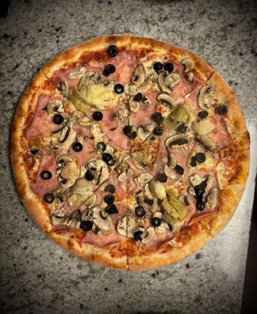 Pizzeria Central_Eben am Achensee_slider_image_2