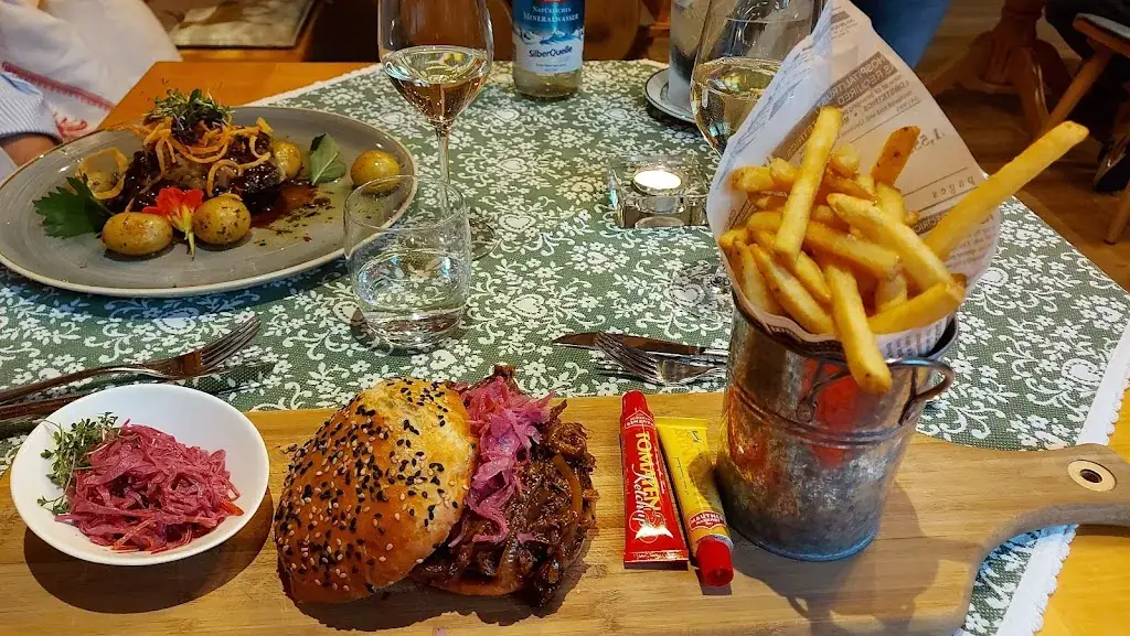 Menu_Gasthaus-Pension Golfvilla_Eben am Achensee_image_7