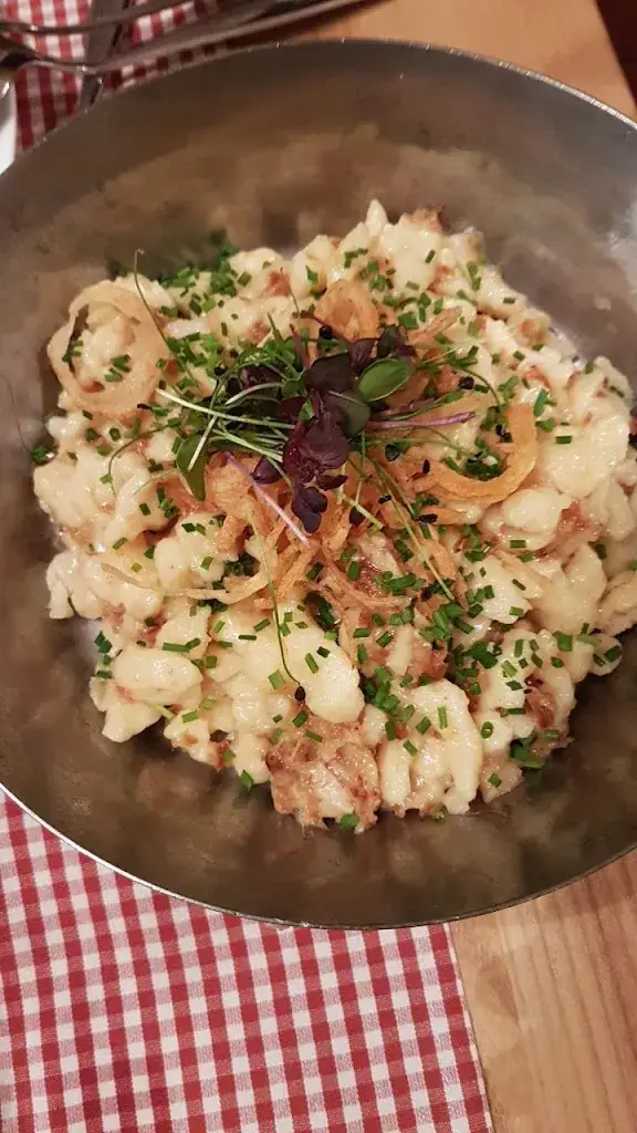 Karl-Patrik Kresoja_Gasthaus-Pension Golfvilla_Eben am Achensee_review