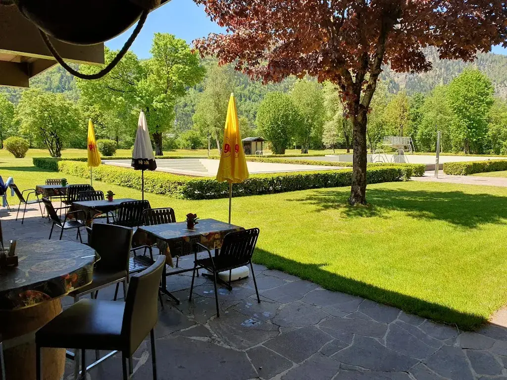 Schwimmbad Buffet Erl restaurant à Erl