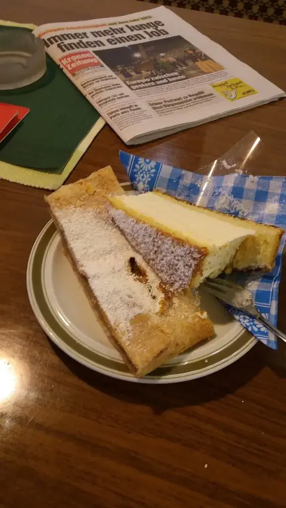 Menü_Cafe Hirzinger Pizzeria_Erpfendorf_Bild_1