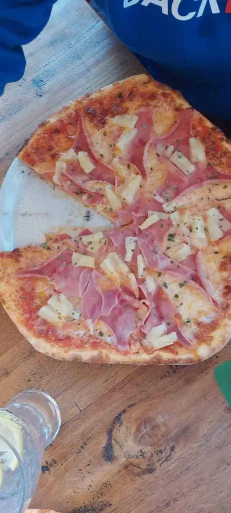 Menü_Cafe Hirzinger Pizzeria_Erpfendorf_Bild_6