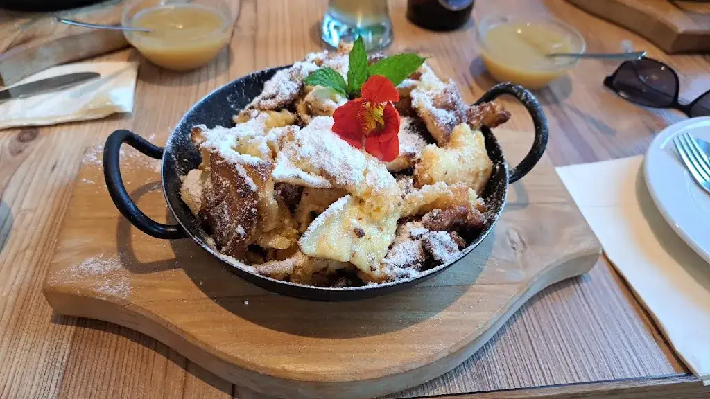 Truyenstube_Fendels_slider_image_2