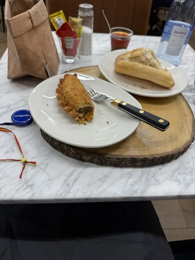 Zain Asam_Mu! el placer de la carne_Elmen_avis