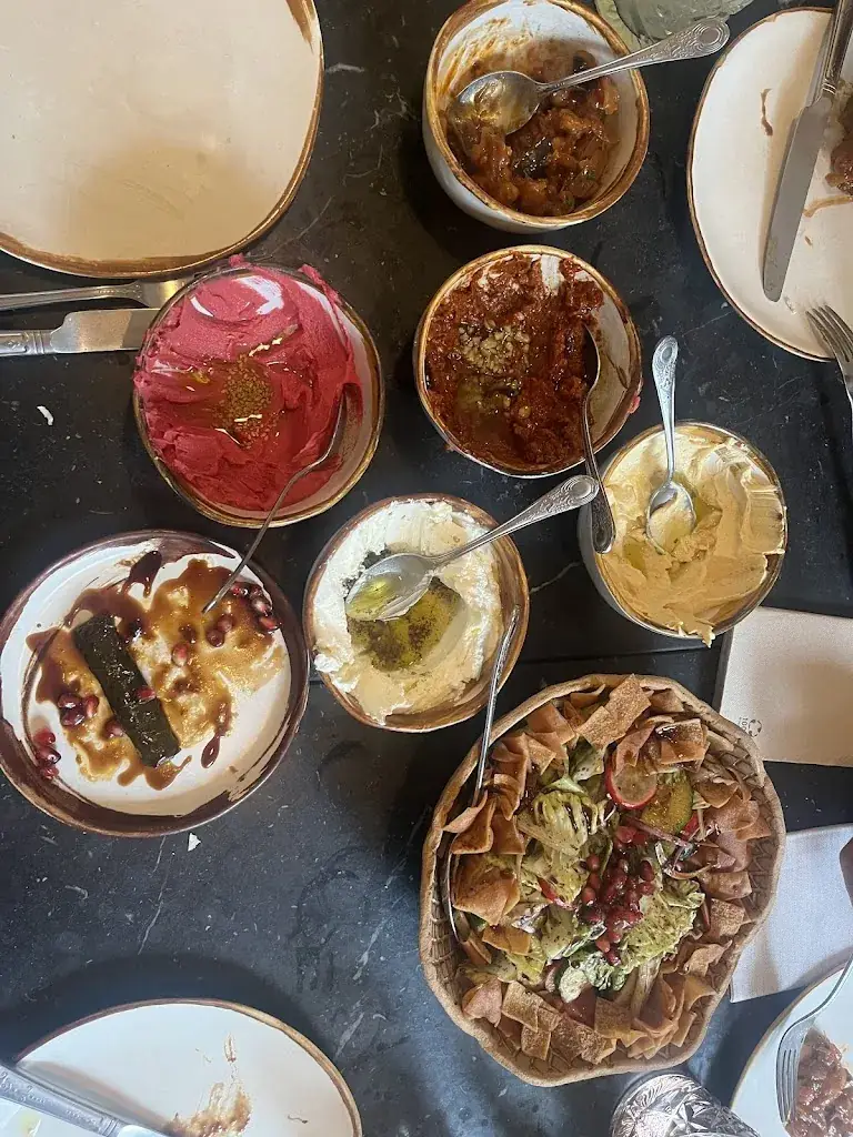 Fay Alabdulrazzaq_Mune Pelayo_Elmen_Bewertung