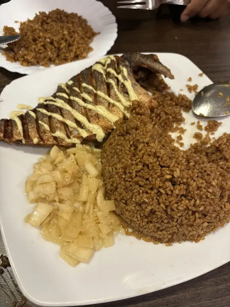 Ana Patricia Soares de Pina_Restaurante Mandela 100_Elmen_recensione