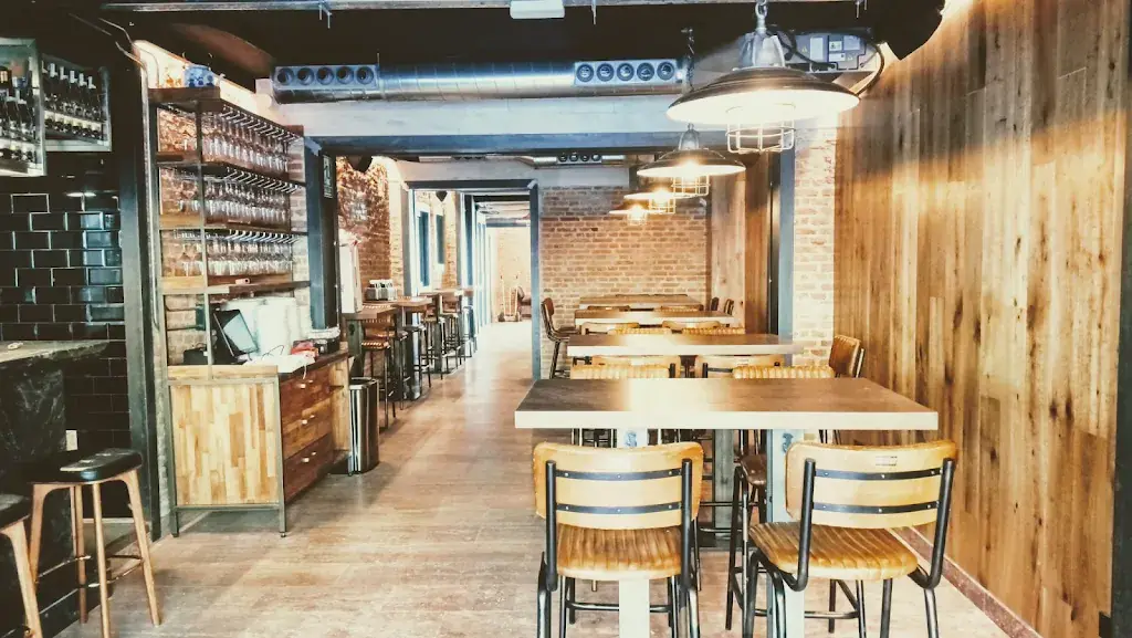 No me llames Dolores_Elmen_slider_image_1