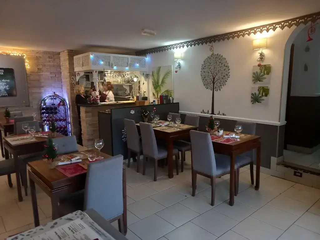 Little Elm Restaurant_Elmen_slider_image_1