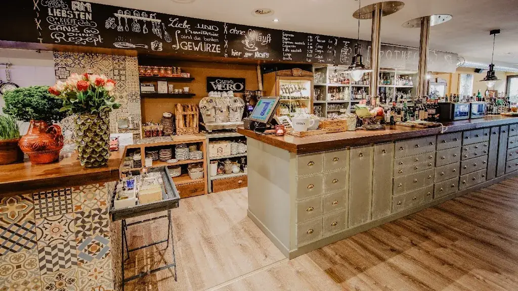 Tapas Atelier & Apothecary Bar ristorante a Endach