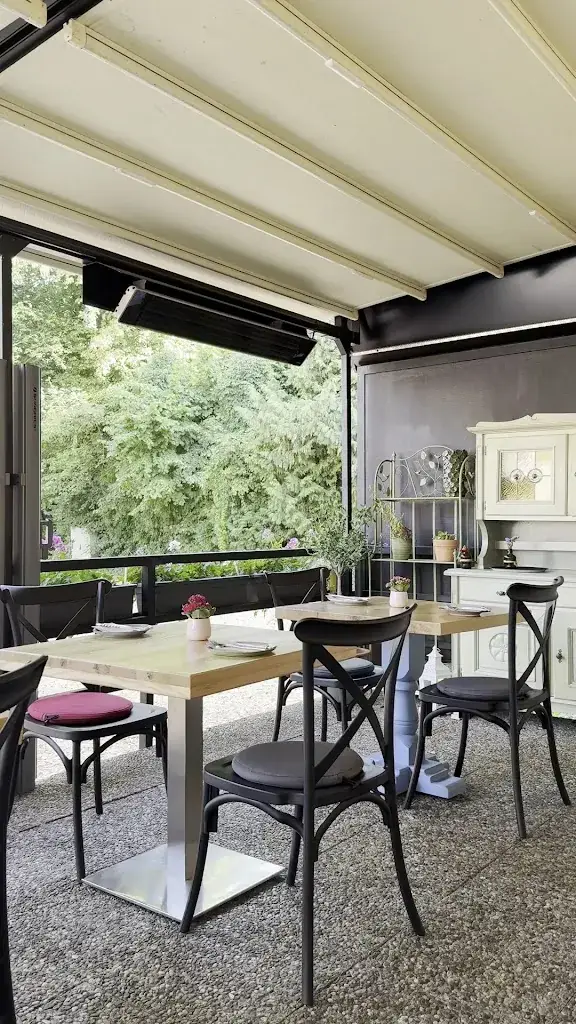 Tapas Atelier & Apothecary Bar_Endach_slider_image_3