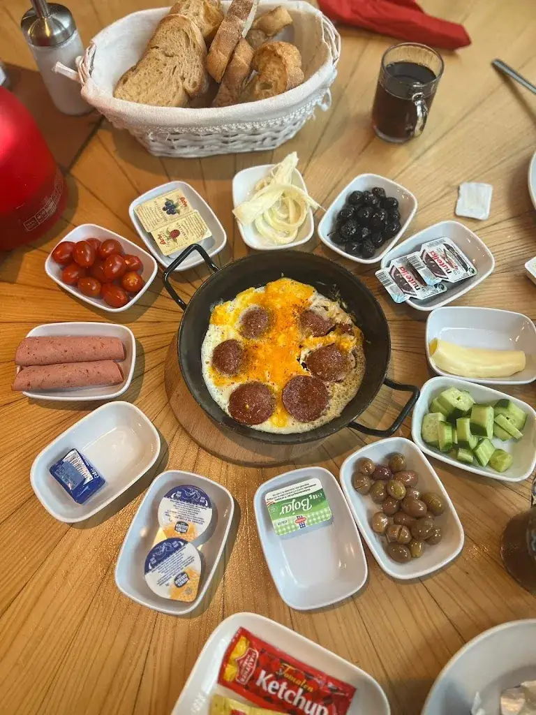 Menu_Cheenel Kufstein_Endach_immagine_5