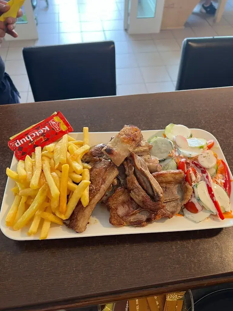 Menu_Cheenel Kufstein_Endach_immagine_7