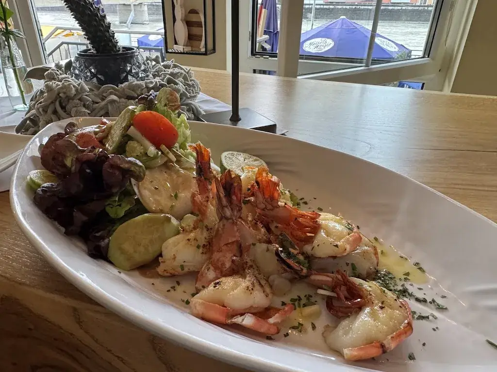 Ristorante Dolce Vita_Endach_slider_image_3