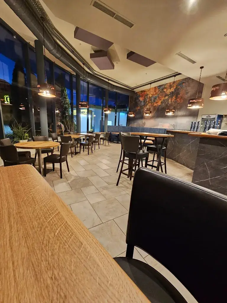 Gastwerk Kufstein | Pizzeria, Bistro & Café_Endach_slider_image_3