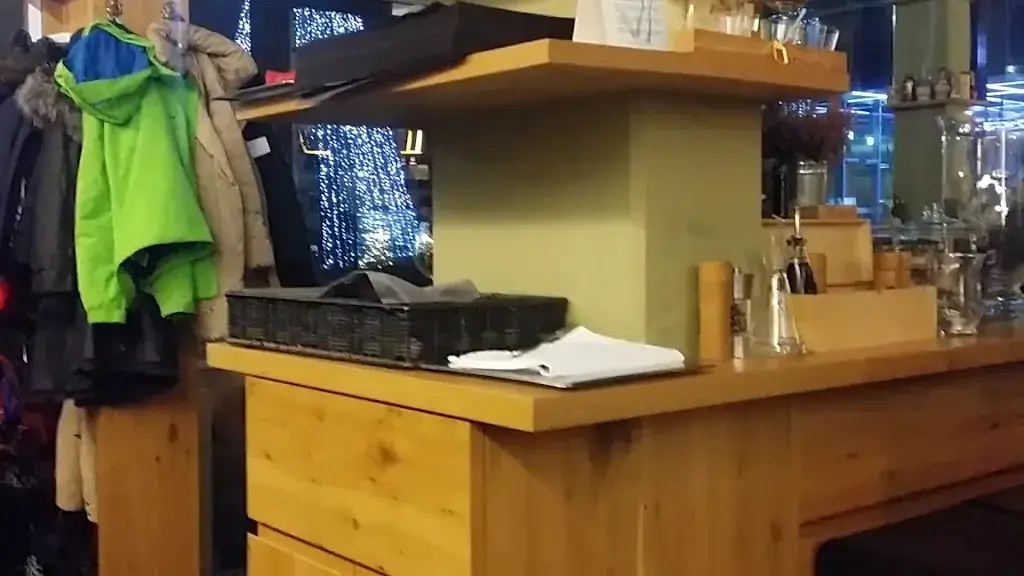 Enoteca Miro - Restaurant Bar Cafe_Endach_slider_image_2