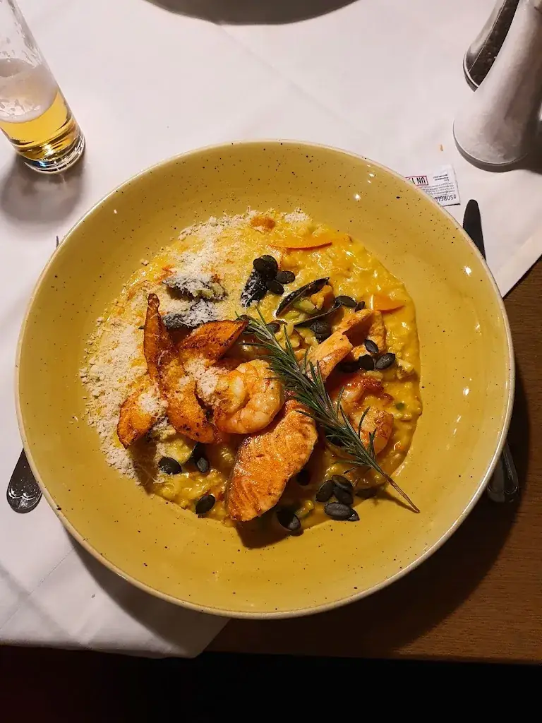 Menu_Restaurant - Bar - Ambiente_Endach_image_2