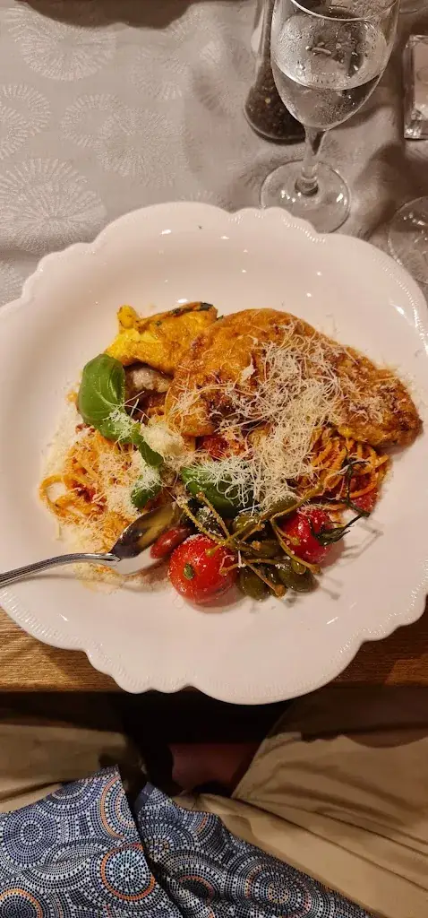 Menu_Restaurant - Bar - Ambiente_Endach_image_8