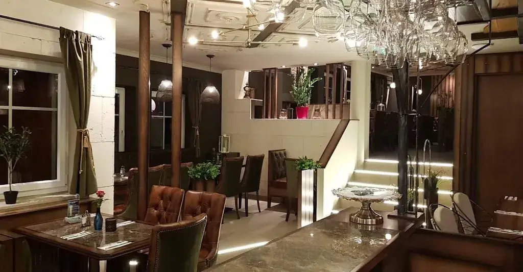 Griechisches Restaurant CAVOS_Endach_slider_image_1