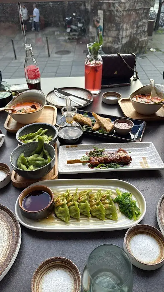 R A_Hao Asia Fusion Kitchen_Endach_recensione