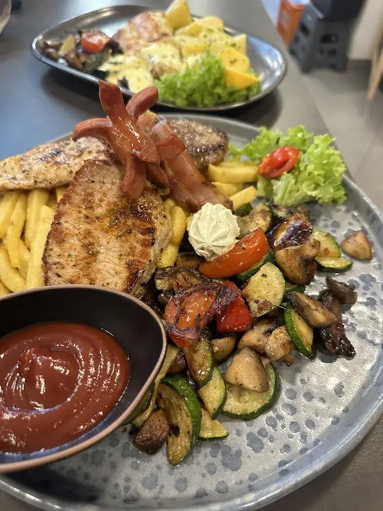 Menu_Arkade Pizza Restaurant Cafe_Endach_image_1