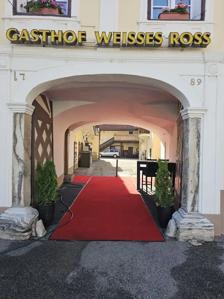 Joe’s Restaurant im weissen Ross restaurant à Annabichl