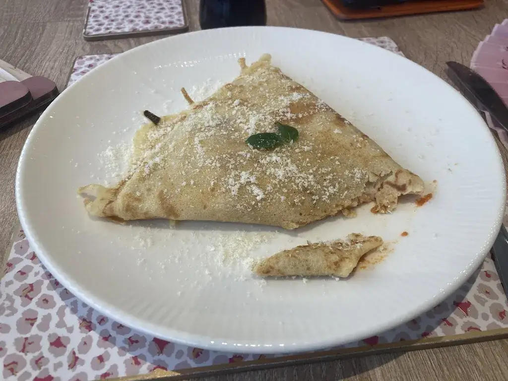 Jena Elmohandes_The Crêpe Club_Endach_avis