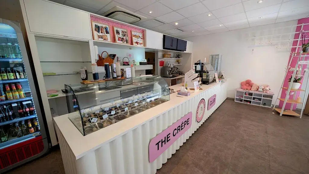 The Crêpe Club_Endach_slider_image_1