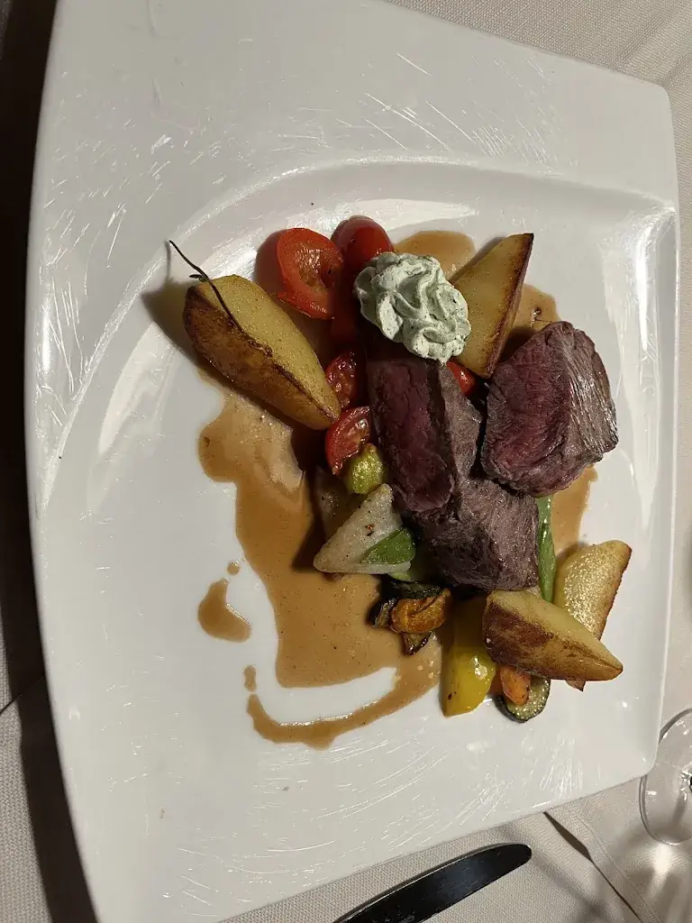 Mary Kellogg_Kaminrestaurant Andreas Hofer Kufstein_Endach_recensione