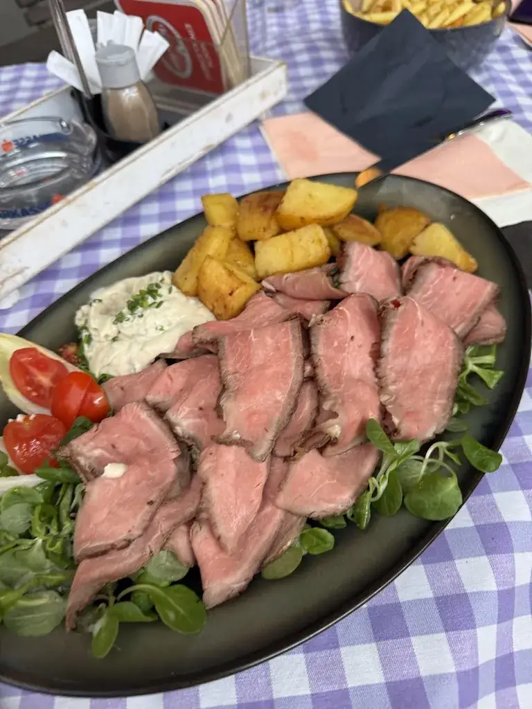 Георгий Нанава_Karli's Gasthaus & Bar_Annabichl_review