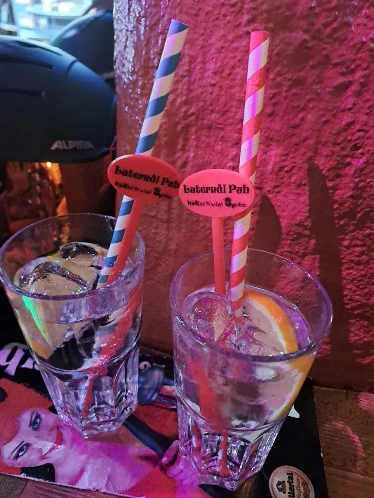 Menü_Laterndl Pub – Höllisch viel Spass_Finkenberg_Bild_1