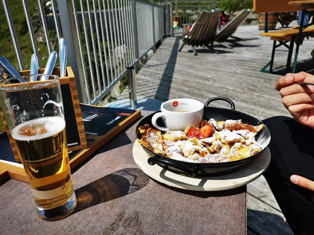 Penken Panorahmarestaurant_Finkenberg_slider_image_3