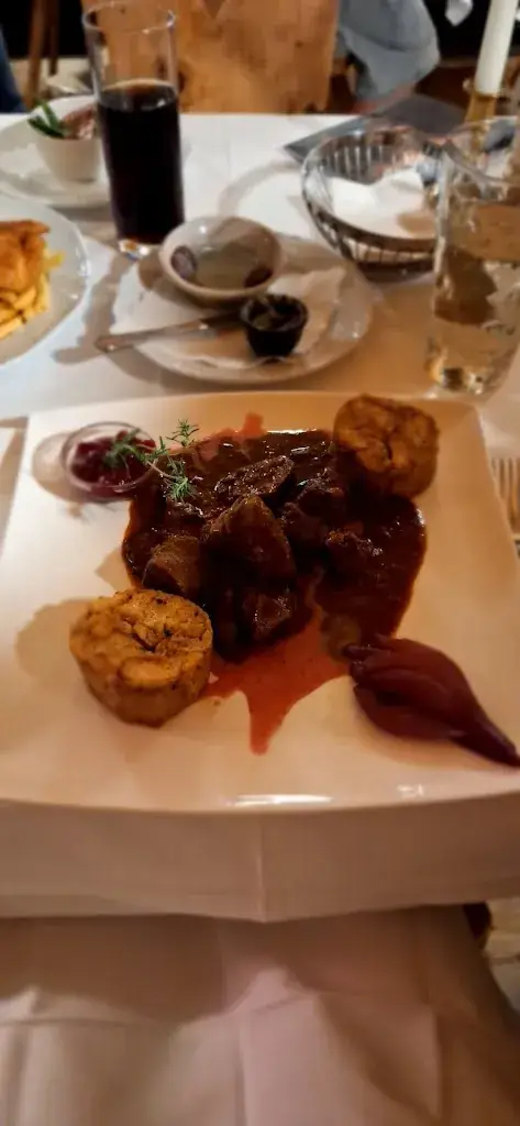 Menu_Dorfkrug · Restaurant · s'Hoamatl (Appartements)_Flaurling_image_8