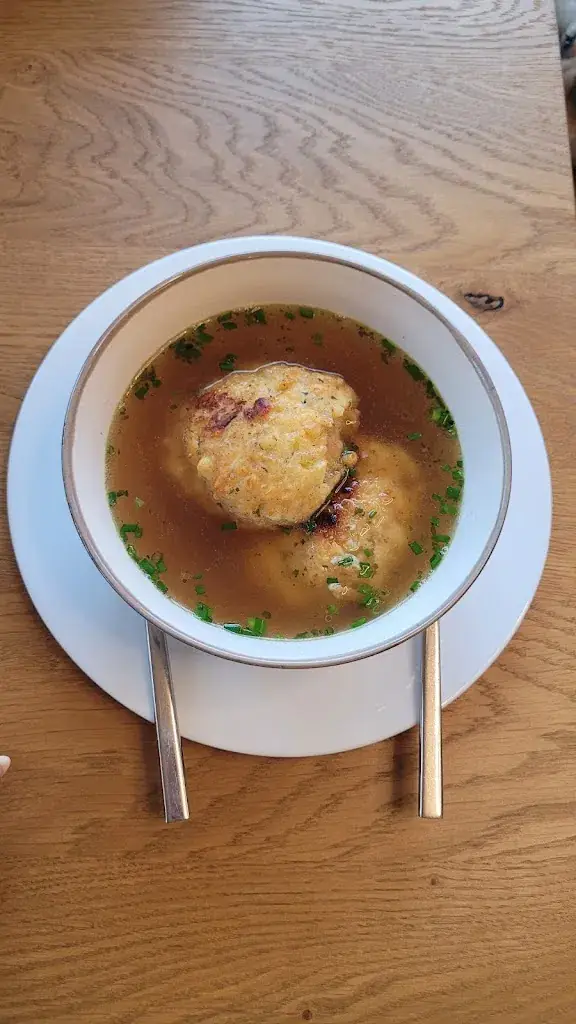 Alex Feige_Cafe-Restaurant Gachenblick_Fliess_review