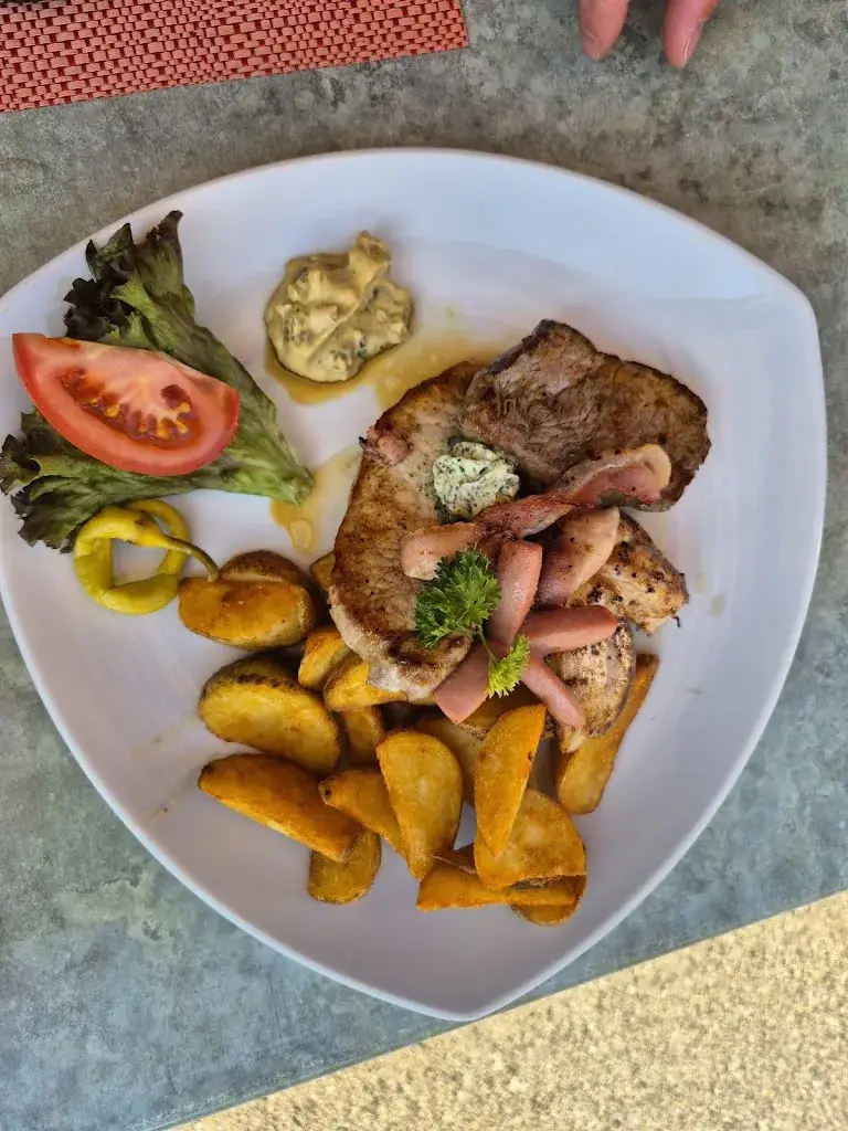 Menu_Restaurant Kirchplatz'l_Flirsch_immagine_8