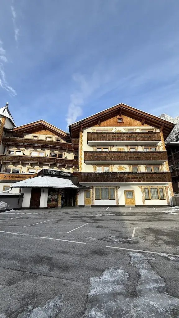 Jack Gunson_Hotel Pezina_Flirsch_recensione