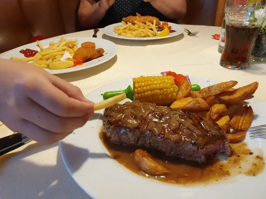 Menu_Restaurant Charlys_Fiss_image_6