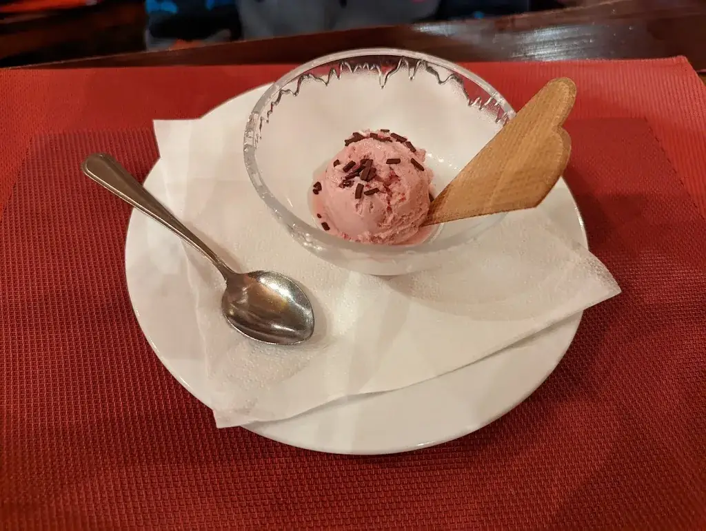 Shital Shah_Bar und Restaurant Dorfstadl_Fiss_review