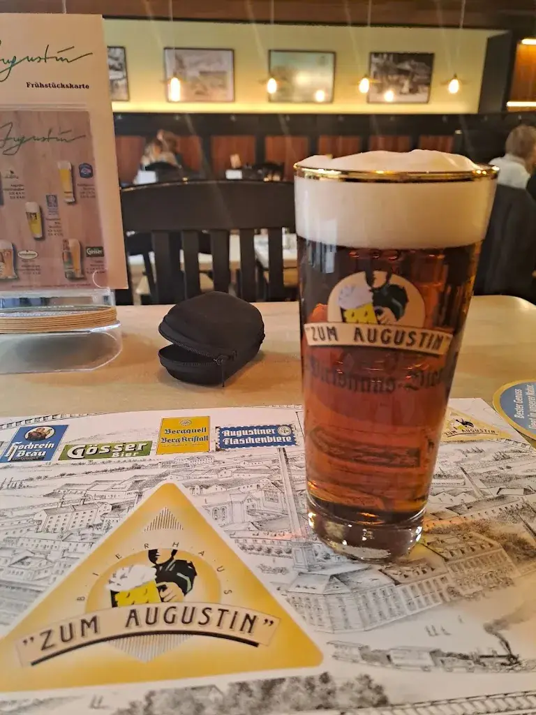 Augustin in den City Arkaden_Annabichl_slider_image_2