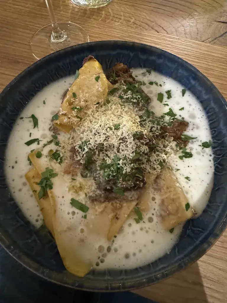 Rob Sonke_Weinkellerei Fiss_Fiss_review