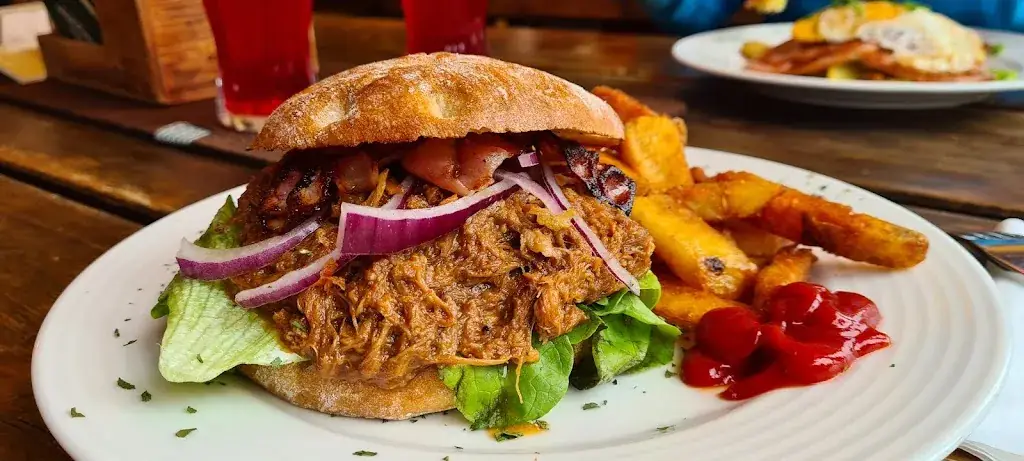 Menu_Hög Alm_Fiss_image_5