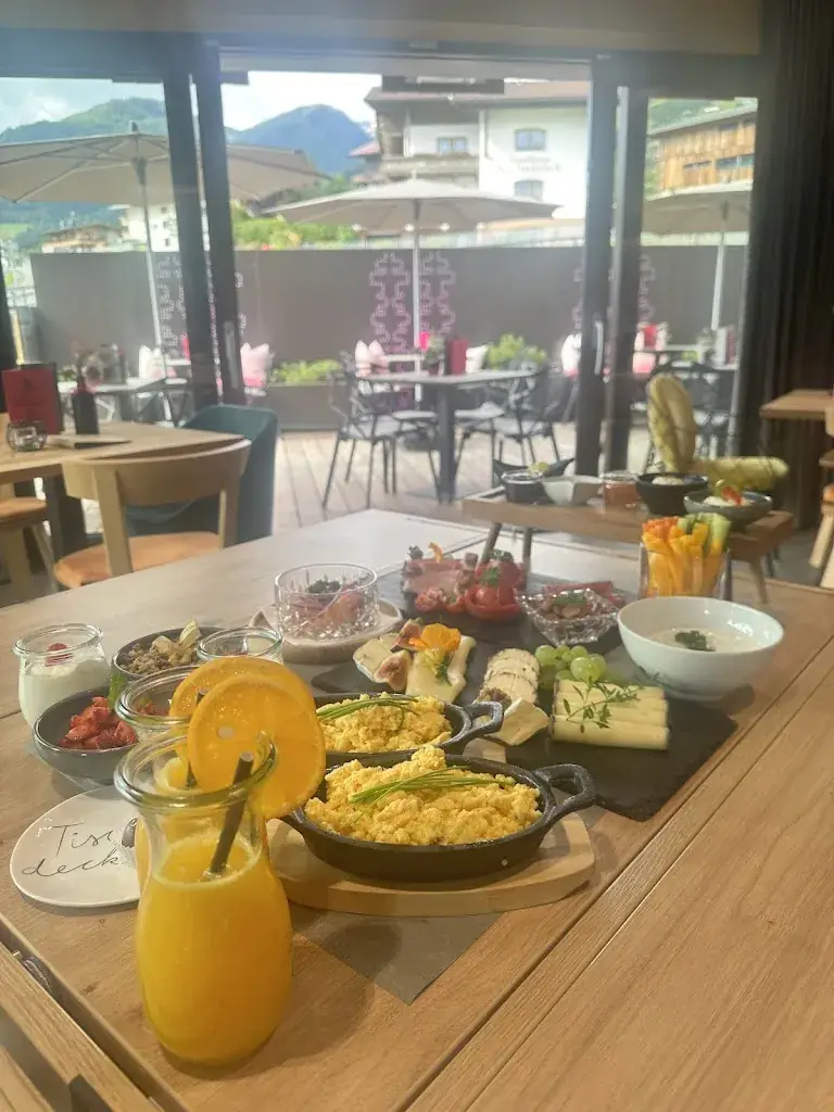 Richárd Török_Gastronomie Unterlercher_Fügen_avis