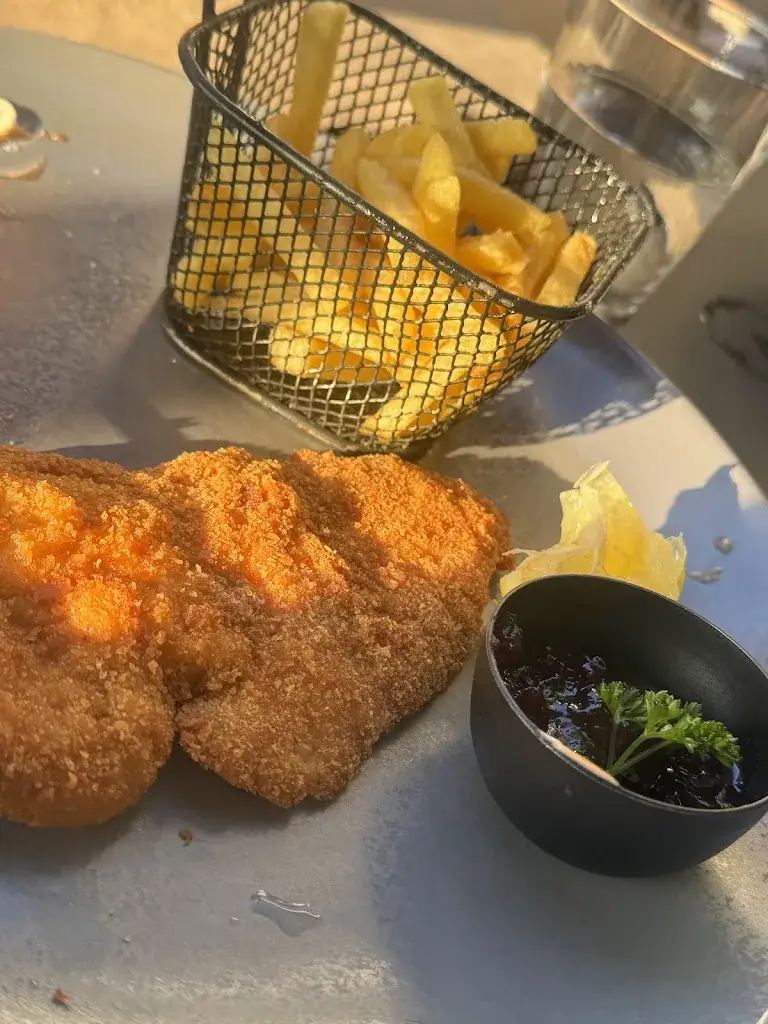 Salmeh Moravvej_S4 Alm_Fieberbrunn_avis