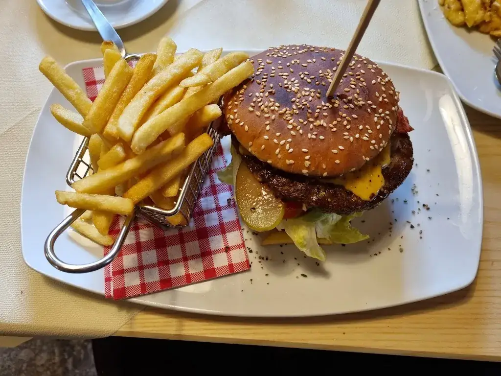 Menu_Alpengasthaus Burgeralm_Fieberbrunn_image_6