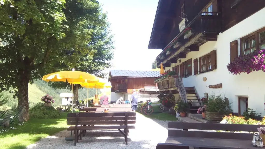Alpengasthaus Burgeralm ristorante a Fieberbrunn