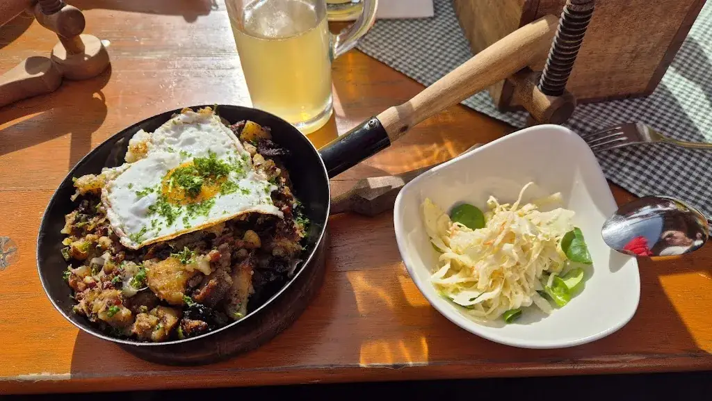 Andreas_Pulvermacher Almhütte_Fieberbrunn_recensione