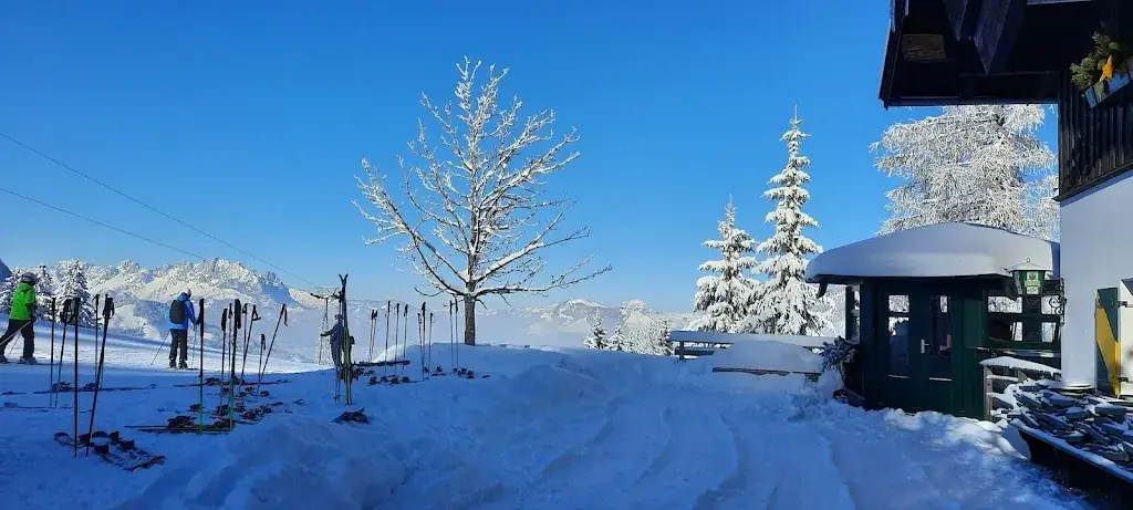 Val Fisher_Berggasthof Wildalpgatterl_Fieberbrunn_avis