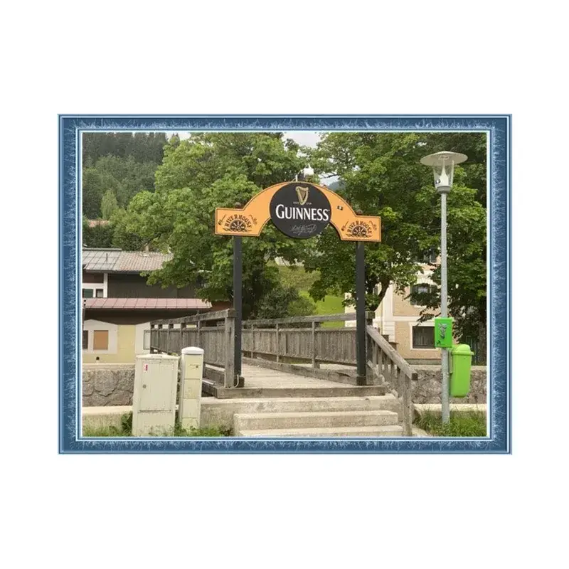 James Whyte_Cafe Riverhouse_Fieberbrunn_avis