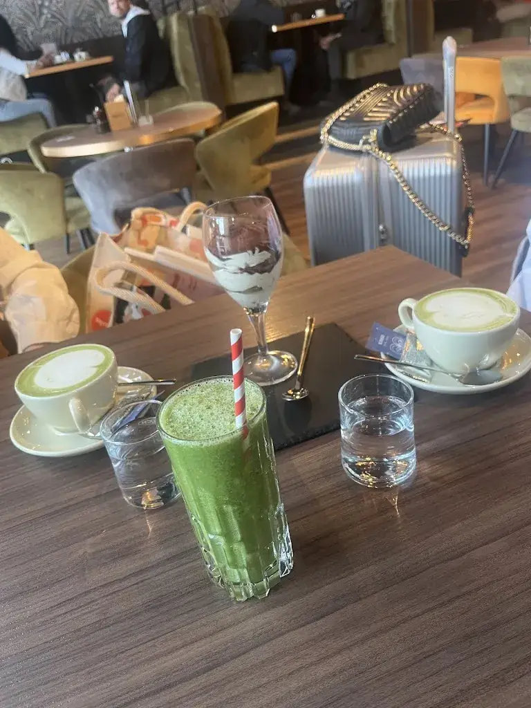 Yana Krasenko_La Season_Annabichl_avis