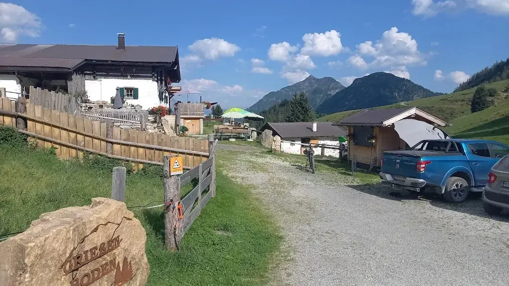 Grießenbodenalm_Fieberbrunn_slider_image_3