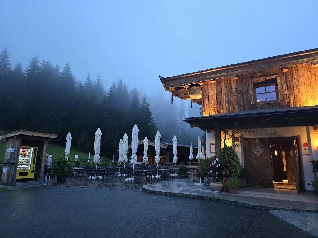 Amir Shaked_Berggasthaus Grander Schupf_Fieberbrunn_review